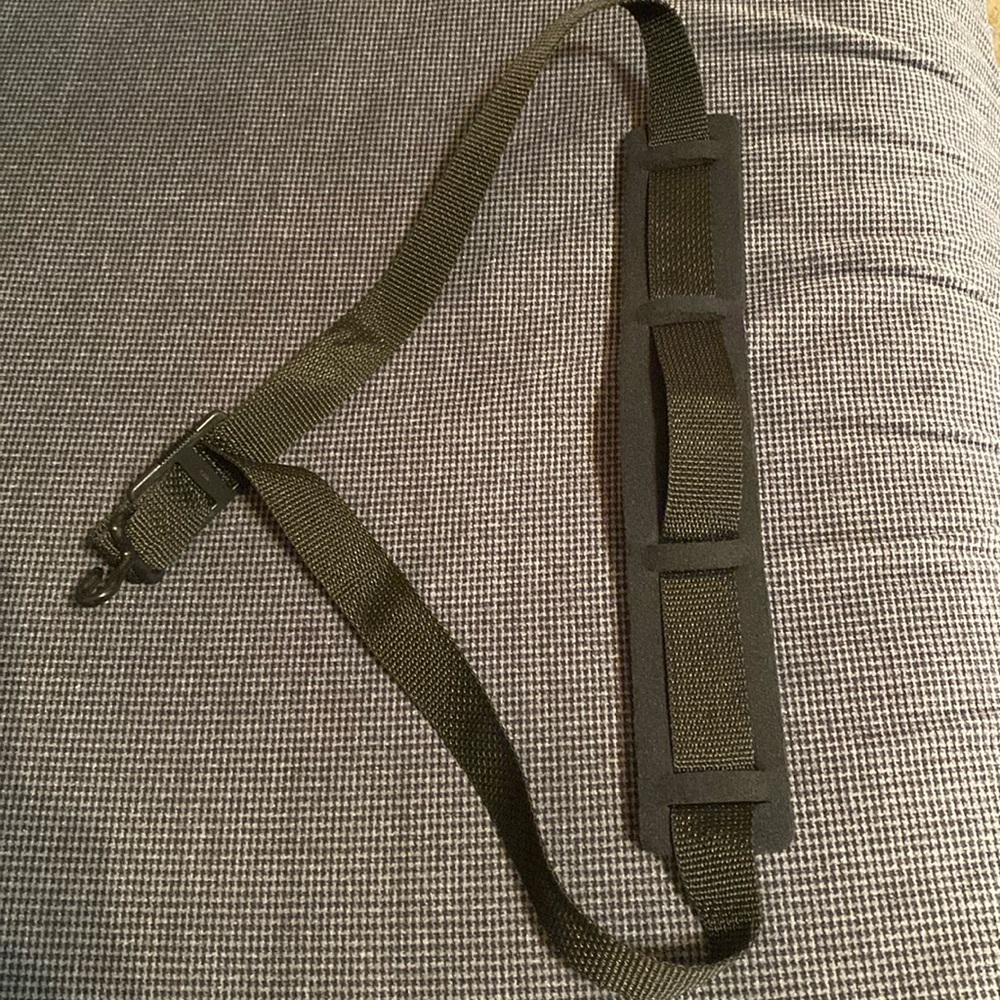 Saxophone Strap, Adjustable Metal Hook - brand new